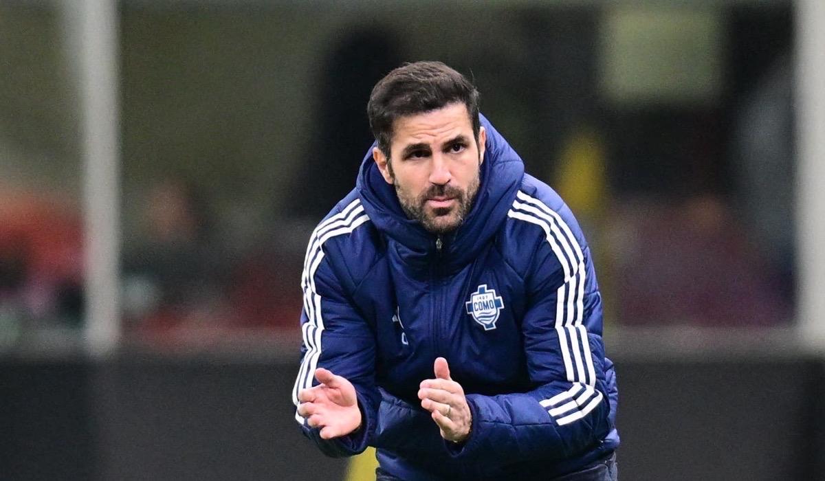 فابريجاس يحسمها: مستمر مع كومو والعودة للندن مستبعدة