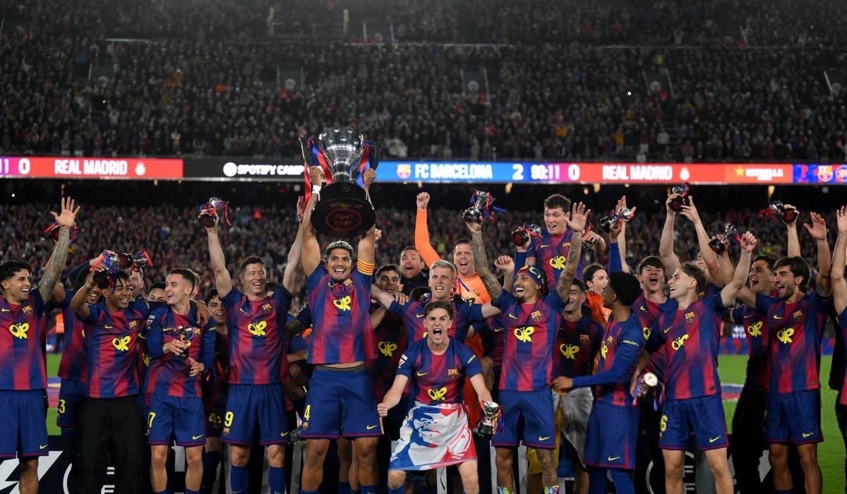 ثنائية الكلاسيكو تمنح برشلونة لقب الدوري رسمياً 